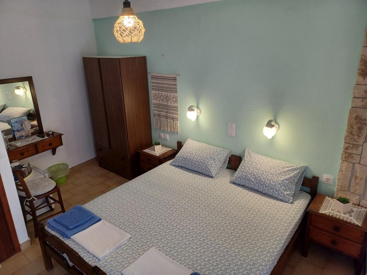 Lefteri'S Rooms Agia Galini  Exterior photo