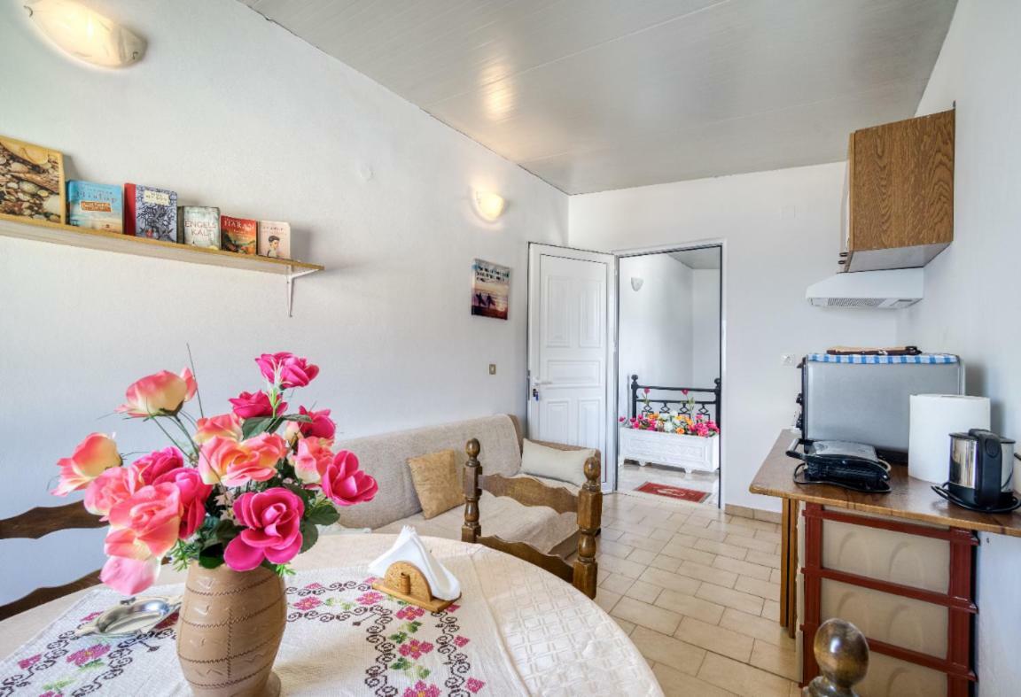 Lefteri'S Rooms Agia Galini  Exterior photo